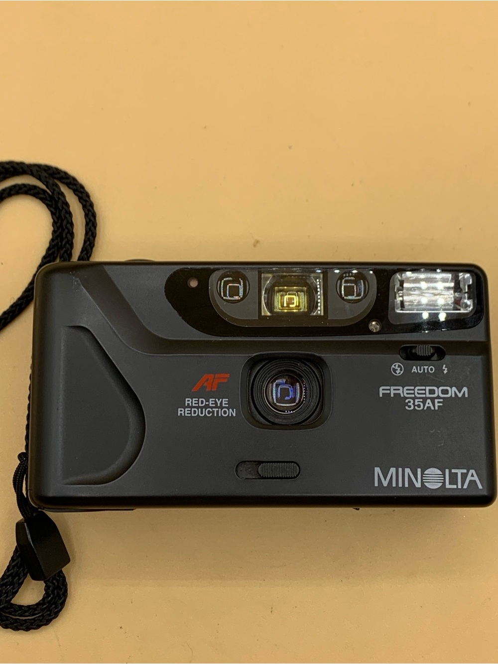 Minolta Freedom 35AF Compact Film Camera - Black